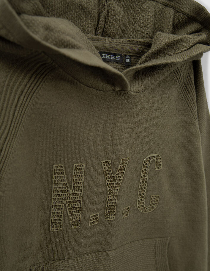 Pull kaki tricot message typo en gomme garçon