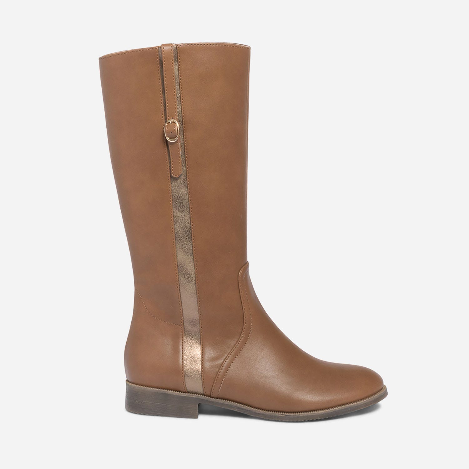 Botte marron avec détails métallisés