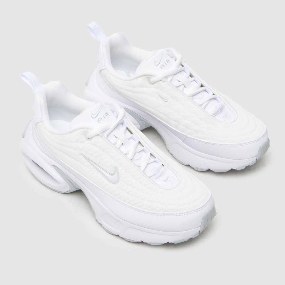 Nike Air Max Portal – Vita träningsskor