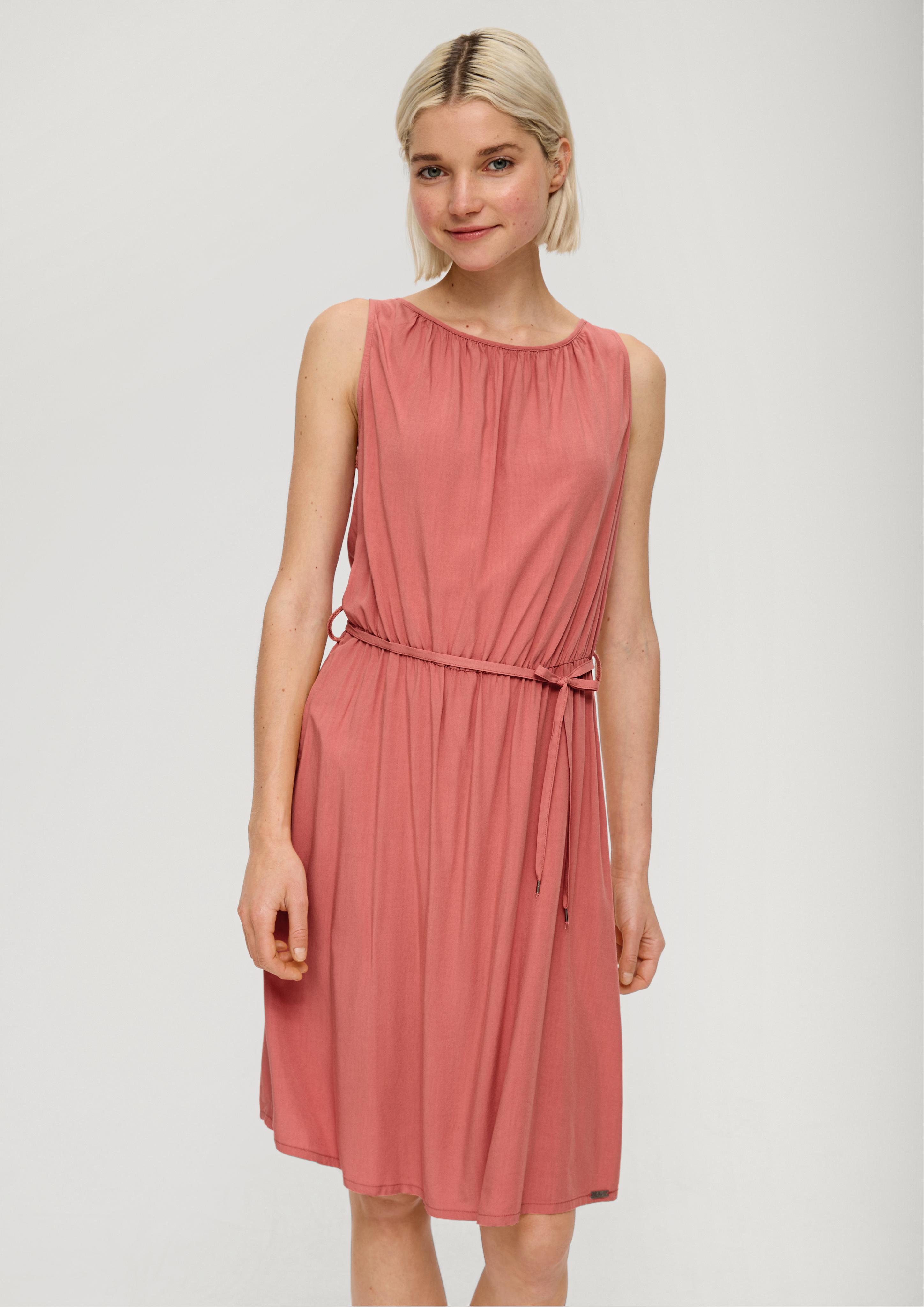 Viskosekleid mit Raffung  2130846-2069