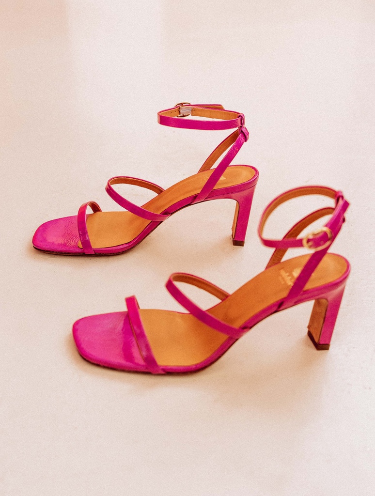 Casey - Rose Candy
