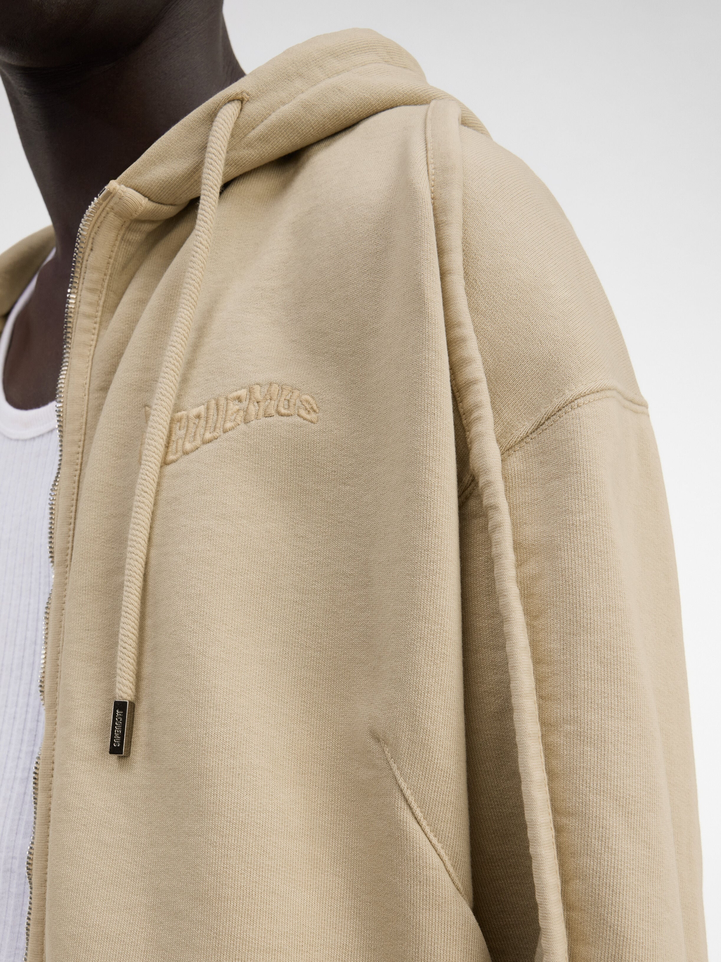 Le sweater Camargue zippé