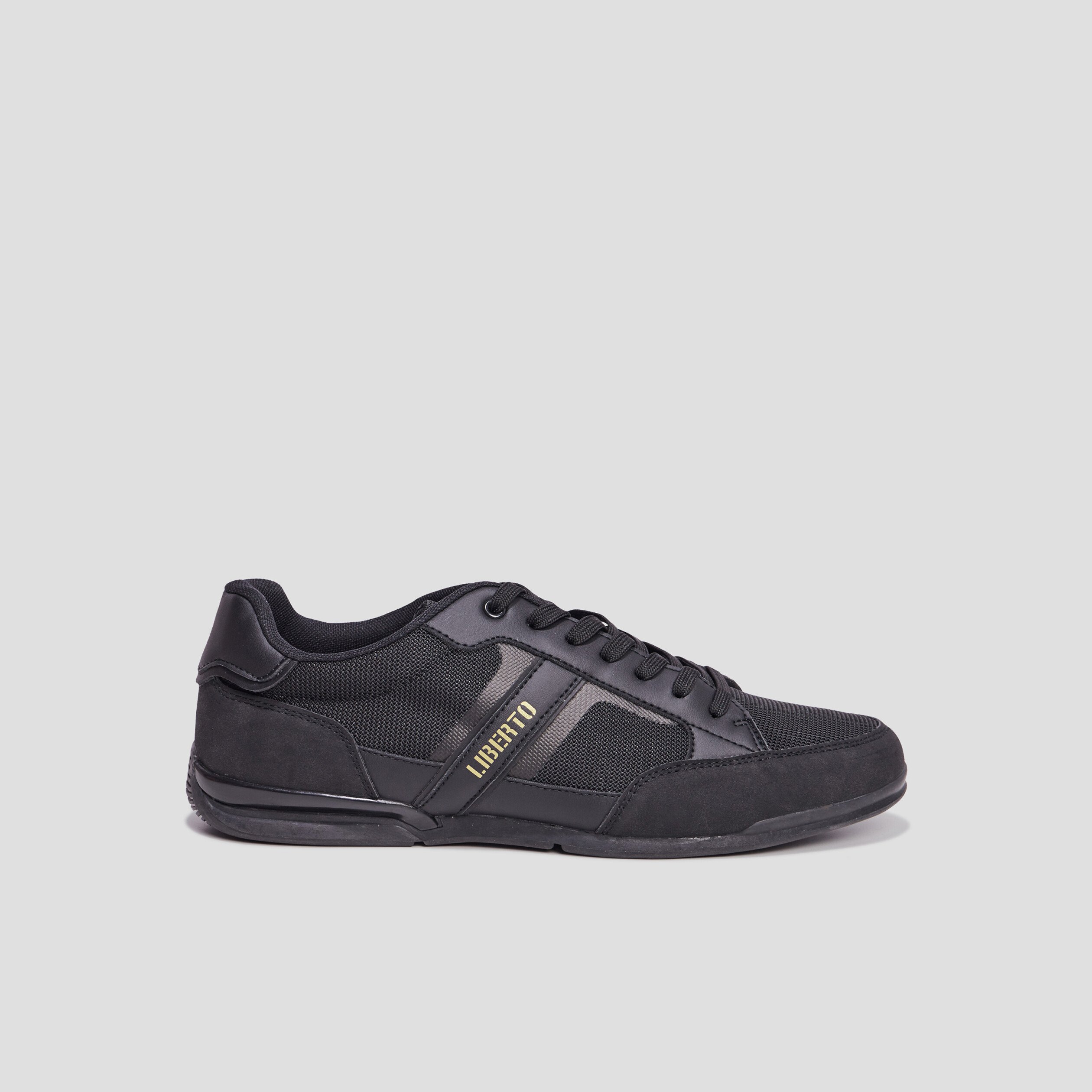 Tennis basses à lacets Liberto Tayou noir homme | La Halle