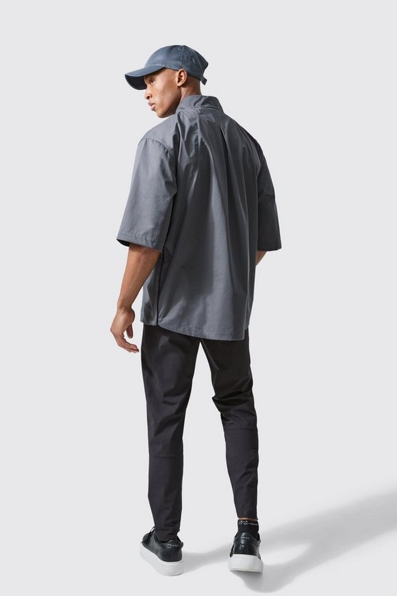 Man Active Oversize Golf Jacke mit Trichterkragen und Reißverschluss
