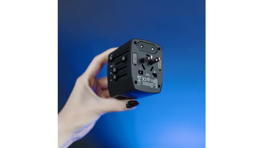 XLayer Internationaler Reisestecker Weltweit Black