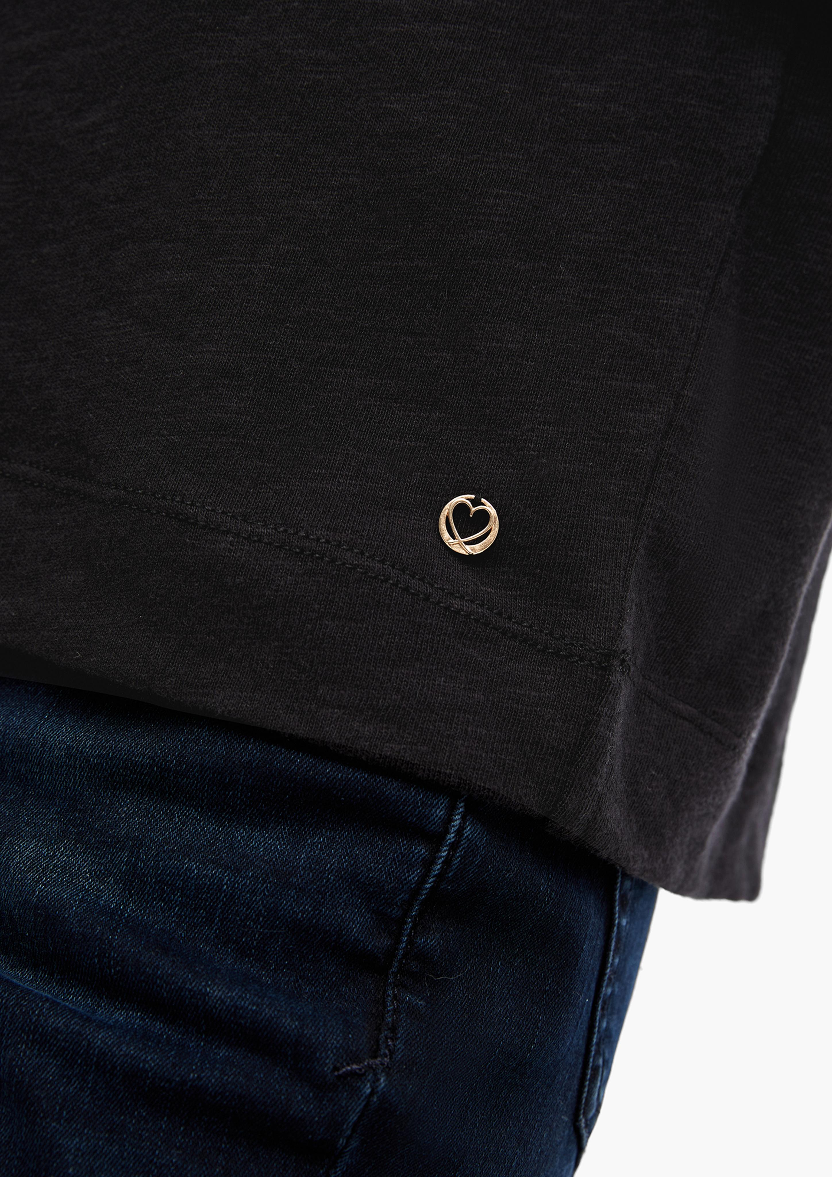 T-Shirt mit Fledermausärmeln  04.899.39.2757-9999