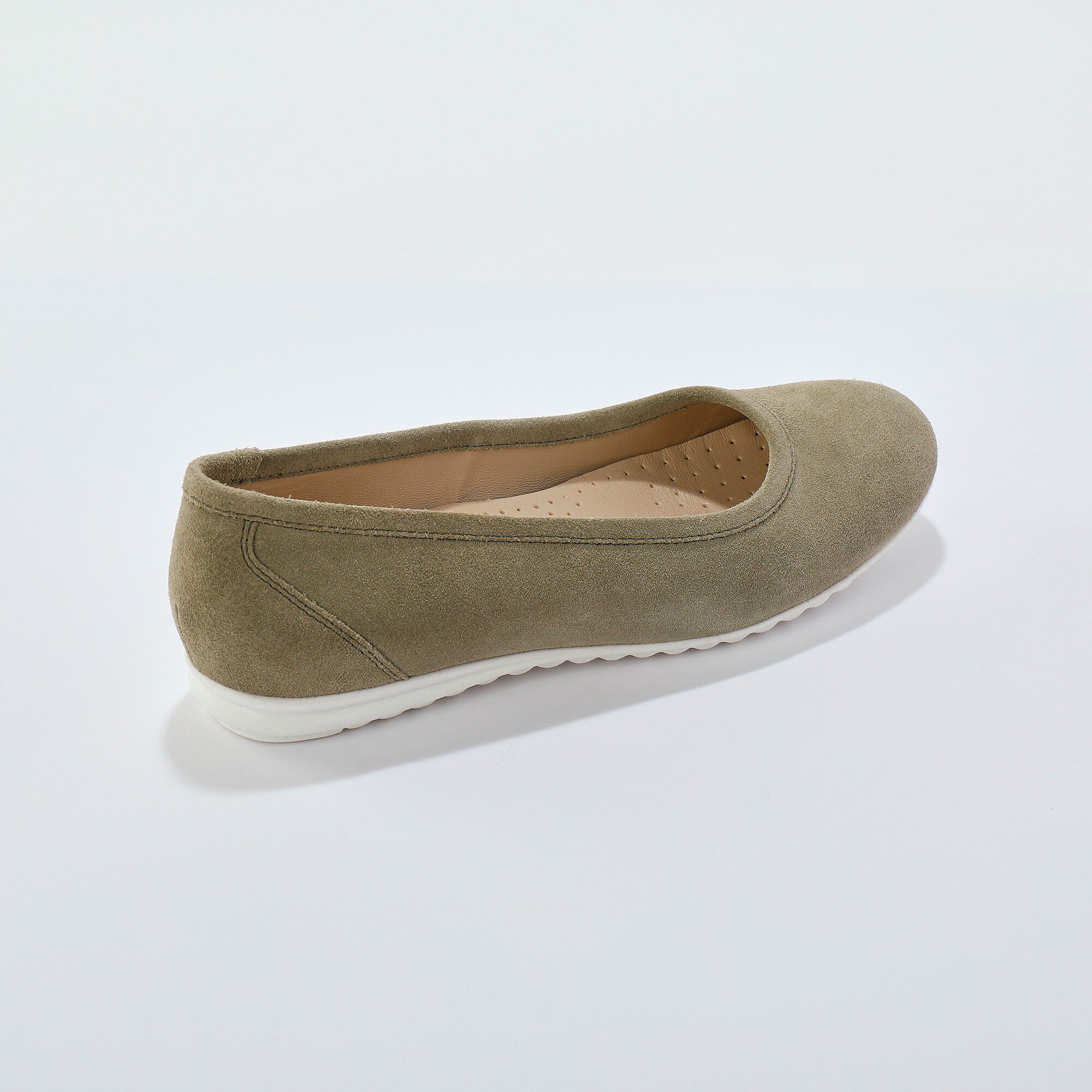 Ballerines croûte de cuir, semelle crantée