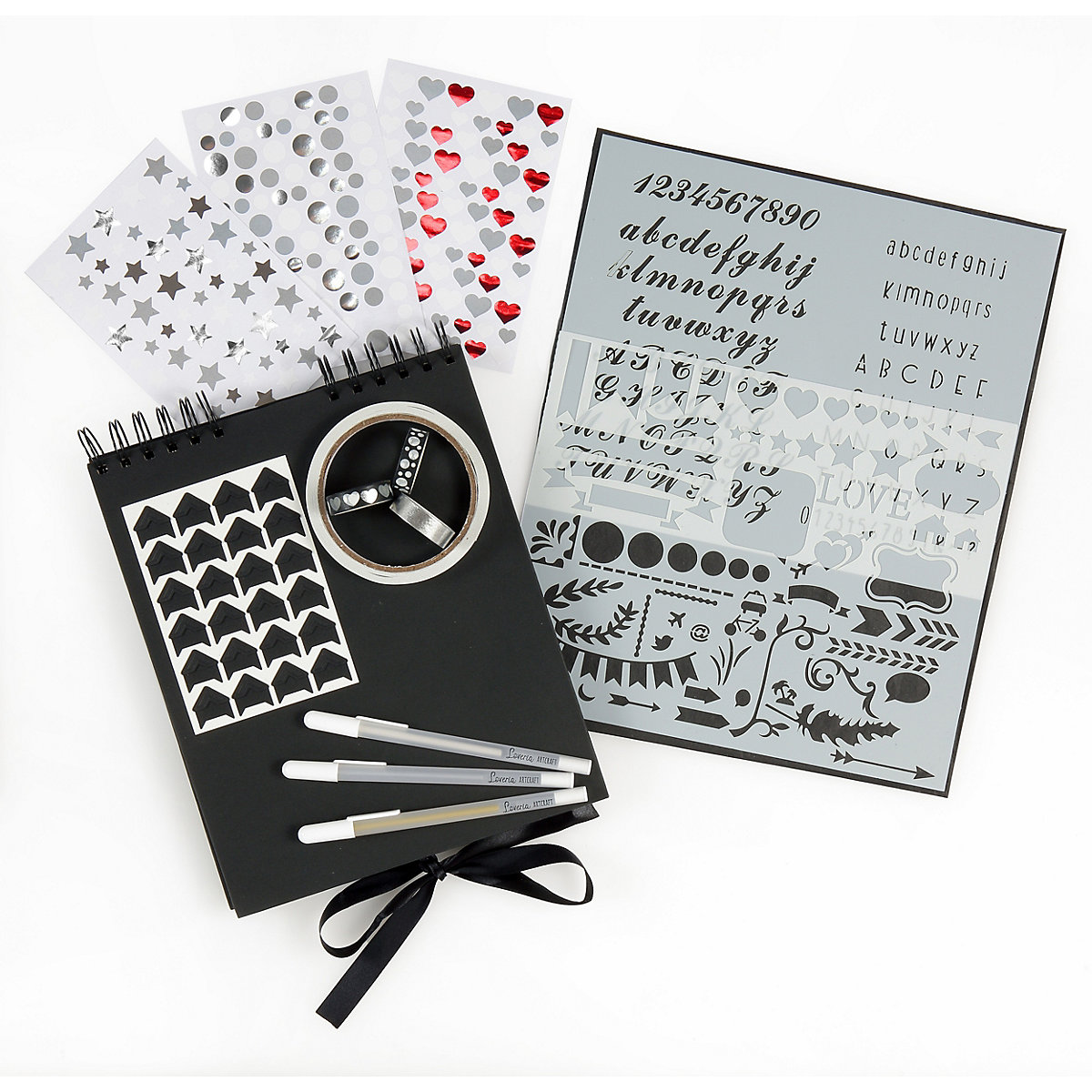 Fotobuch mit 32 Seiten, Spiralbindung und Satin Band zum Schließen, schwarz