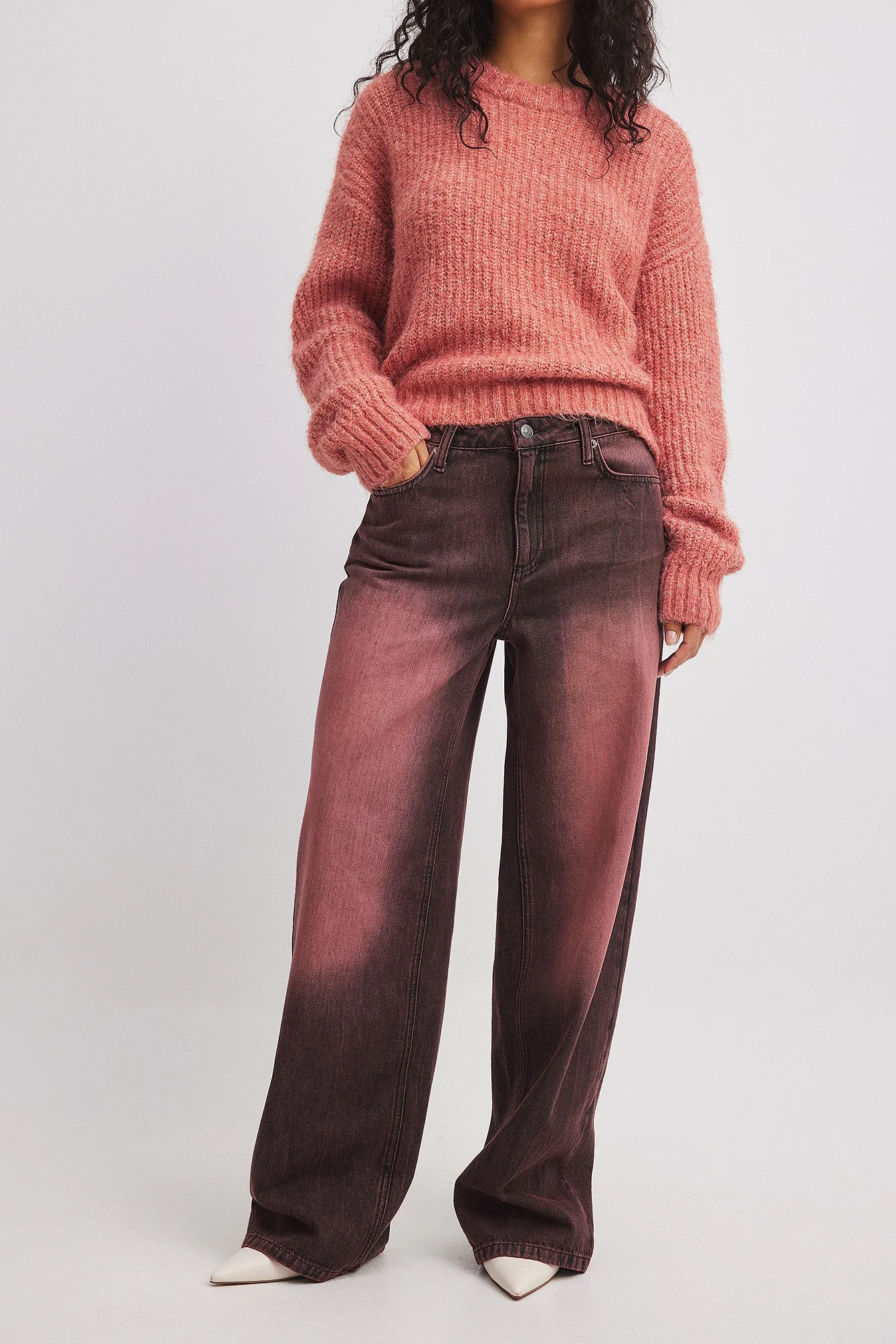 Weite Jeans mit tiefer Taille