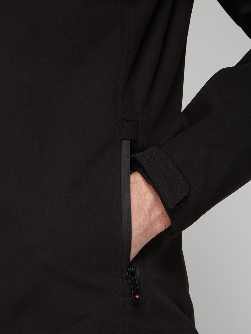 Alpinista 268 Funktionsjacke aus Softshell in schwarz