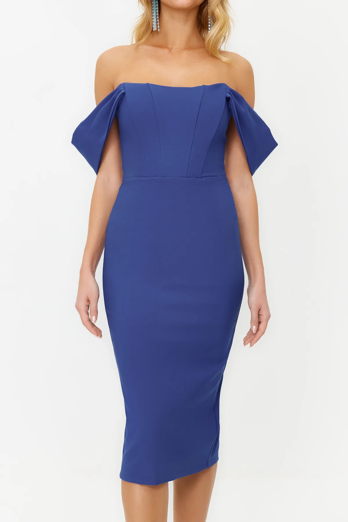 Trendyol Collection  Saxe-anliegendes, gewebtes Korsett, detailliertes, elegantes Abendkleid TPRSS22EL00097
