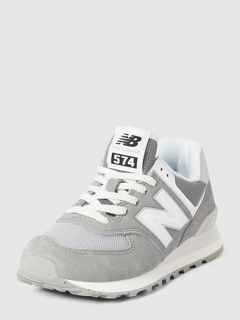 Sneaker mit Label-Details in hellgrau