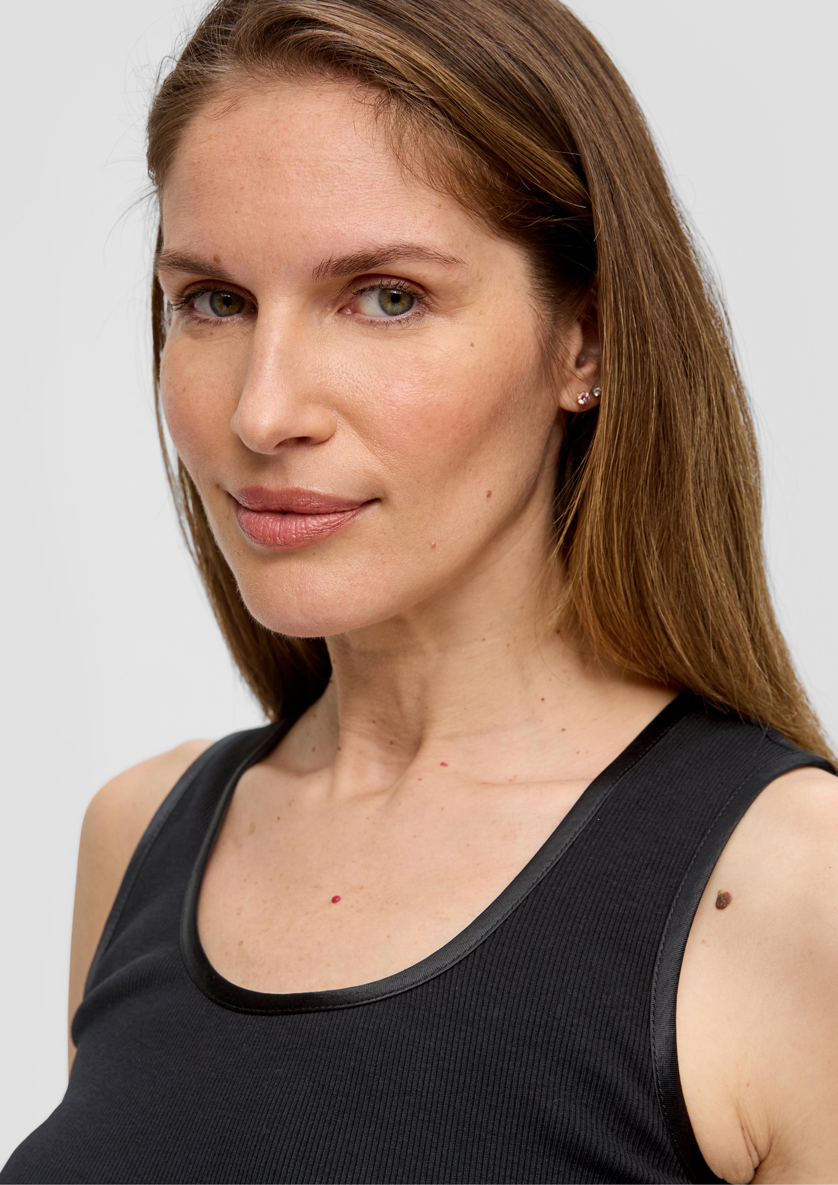 Tanktop mit Satin-Detail  2141362-9999