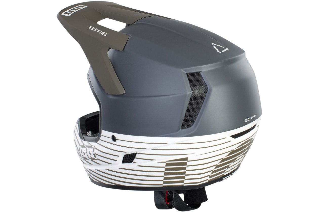 ION Scrub Amp