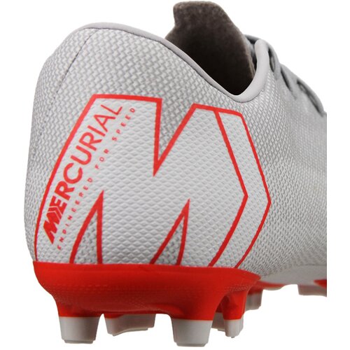 FUSSBALL - SCHUHE - NOCKEN MERCURIAL VAPOR XII VICTORY ACADEMY MG