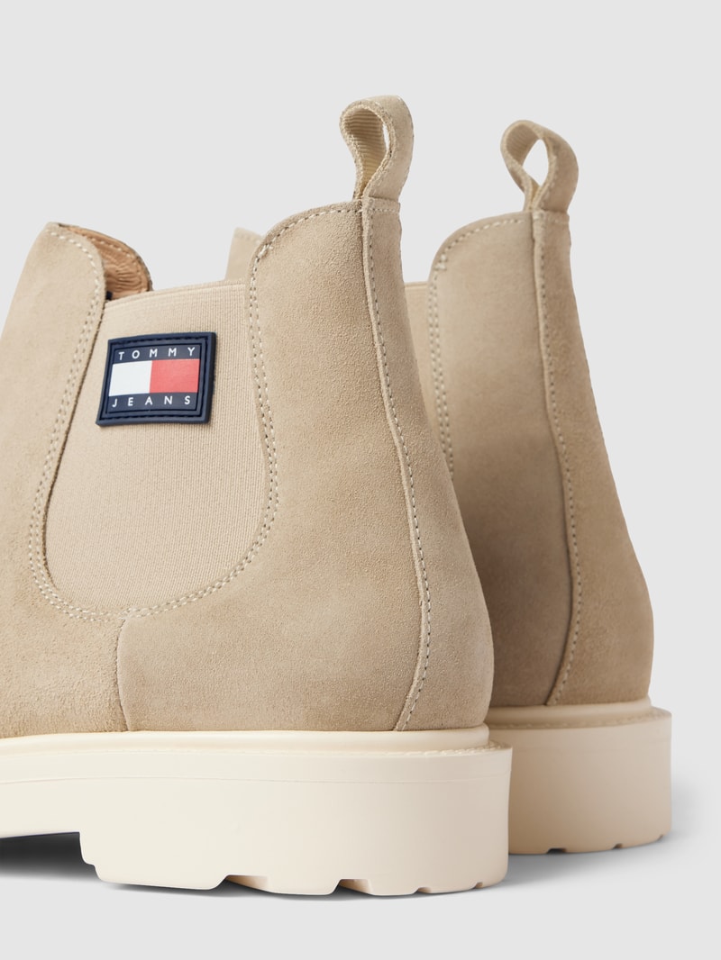Chelsea Boots aus Leder in beige