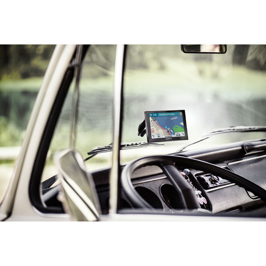 Garmin DriveSmart™ 5 MT-D ARD | EU Navigationsgerät inkl. Sicherheitspaket, DAB+ der ARD, WLAN Update Funktion, Bluetooth und Kartenupdates für Europa (46 Länder) - ATU