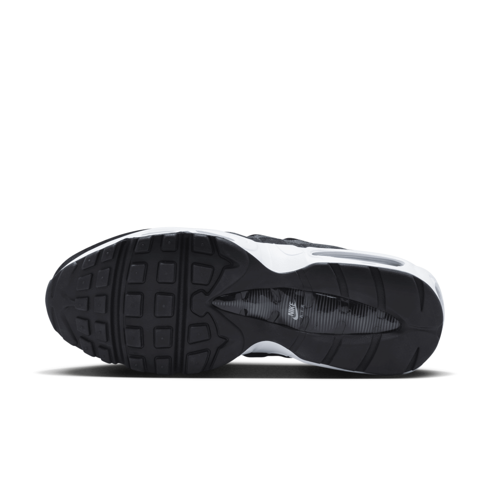 Nike Air Max 95 DM0011-009 / schwarz
