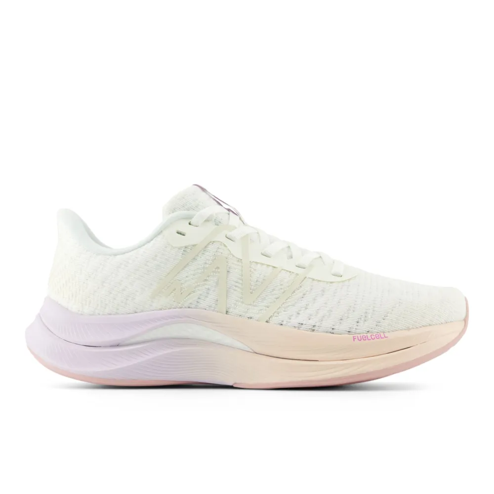 New Balance FuelCell Propel v4 WFCPRWV4 / weiss