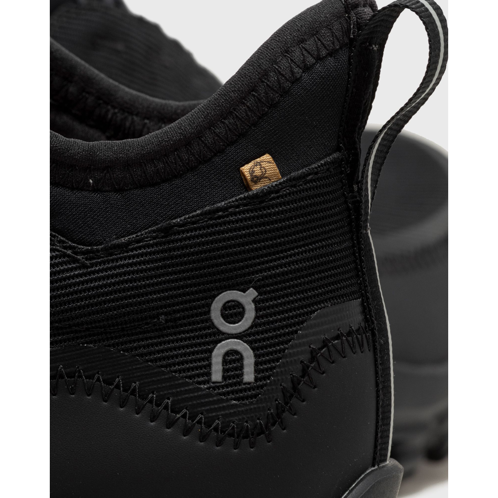 ON Cloudaway Waterproof Suma 3MD30250485 / schwarz