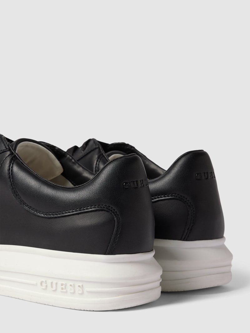 Sneaker mit Label-Print Modell 'VIBO' in schwarz