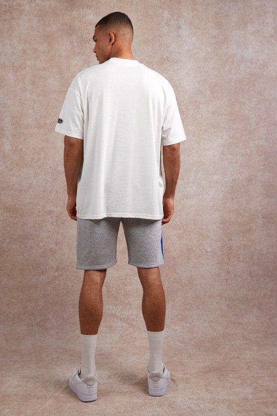 Oversize T-Shirt mit Applique
