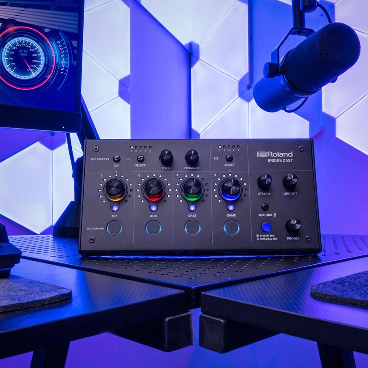 Roland Mischpult Roland Bridge Cast Dual Bus Gaming Mixer mit Kopfhörer