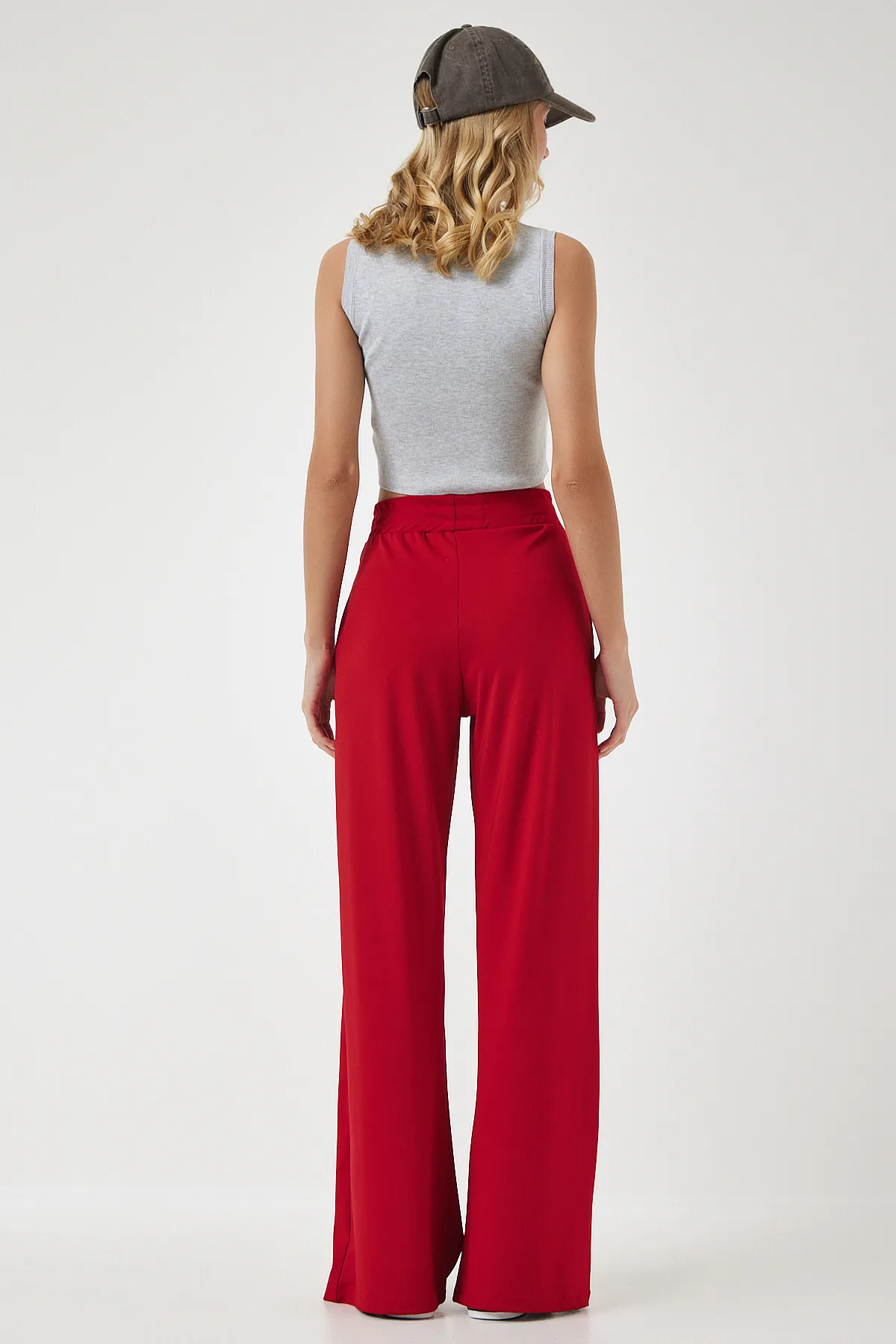 Happiness İstanbul  Rote, dehnbare Jogginghose mit hoher Taille für Damen BF00030