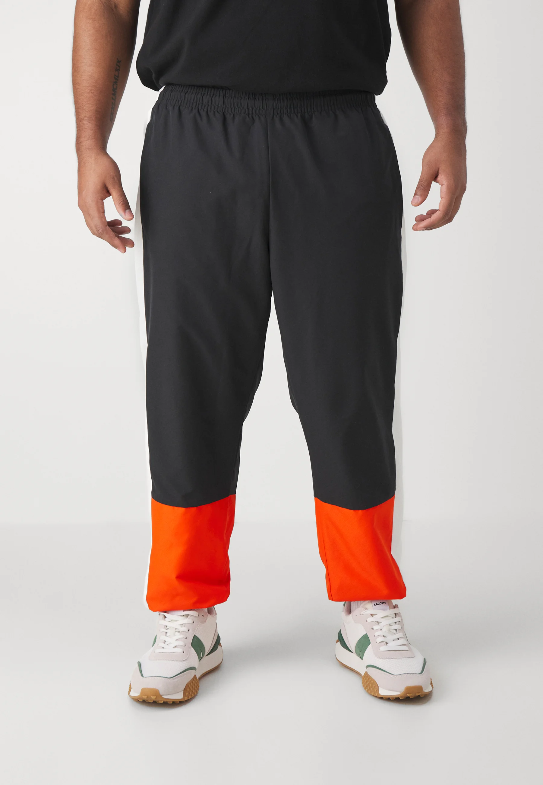Pantalones de chándal exclusivos de Lacoste