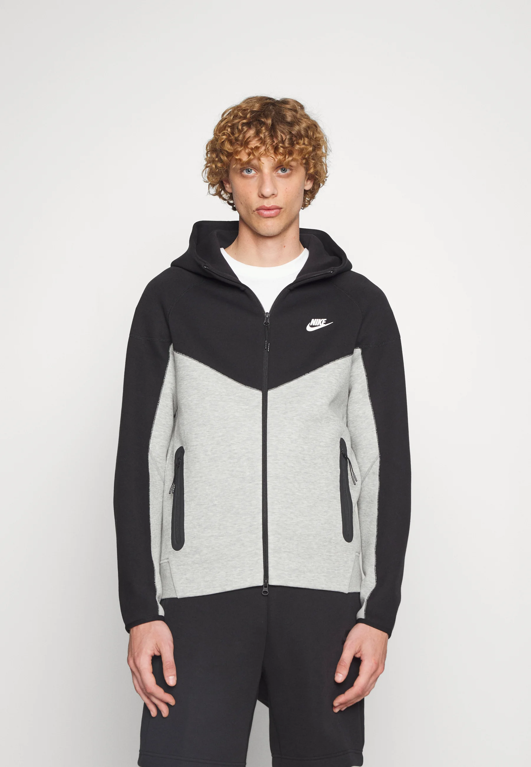 Sudadera con capucha y cremallera Nike Sportswear