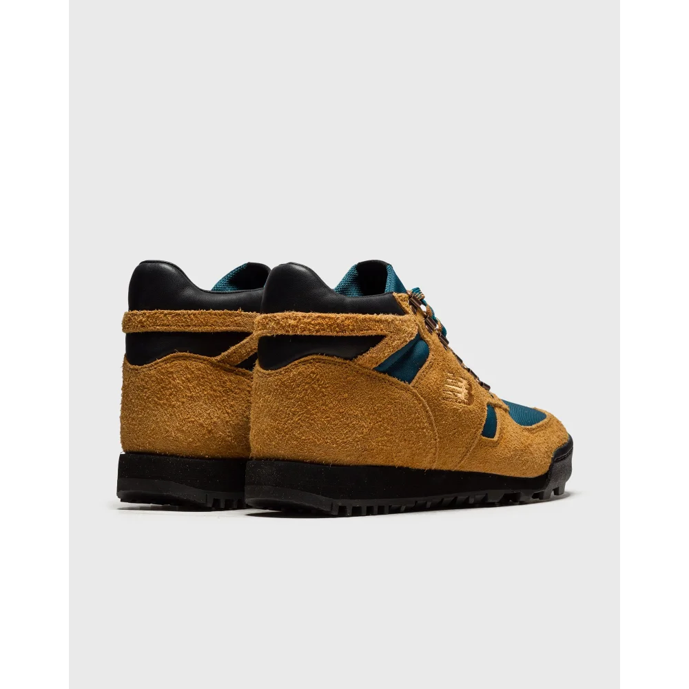 New Balance Rainier URAINAA / braun