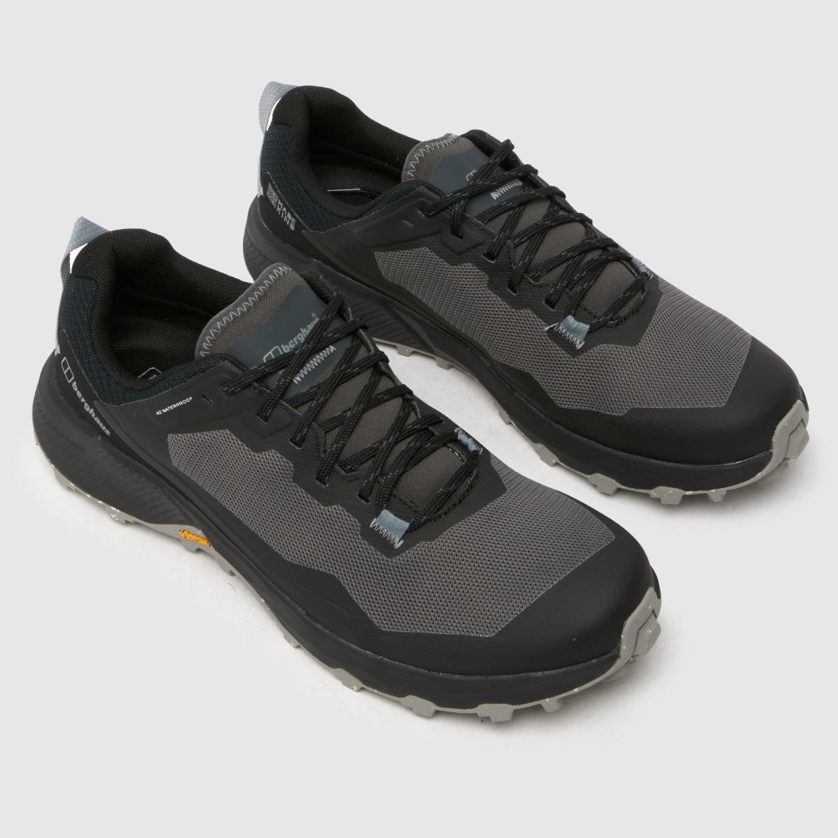 Berghaus Revolute Active sportcipők fekete és szürke színben