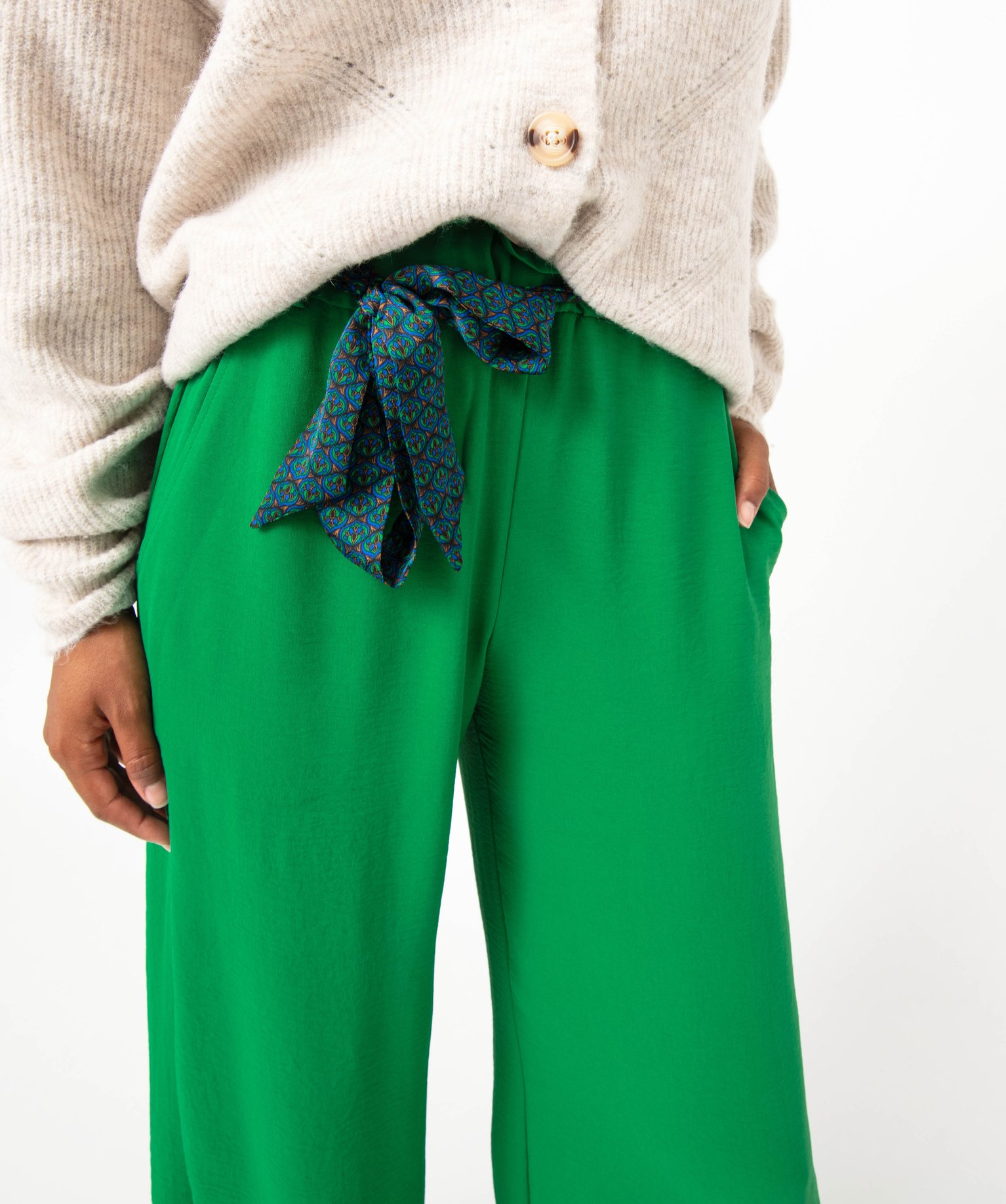 Pantalon en maille fluide avec ceinture imprimée femme vert | GEMO