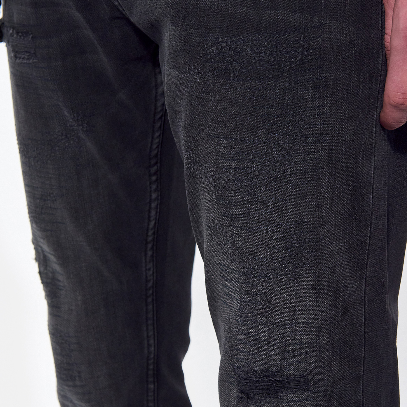 JUDE   Jean tapered slim noir Homme