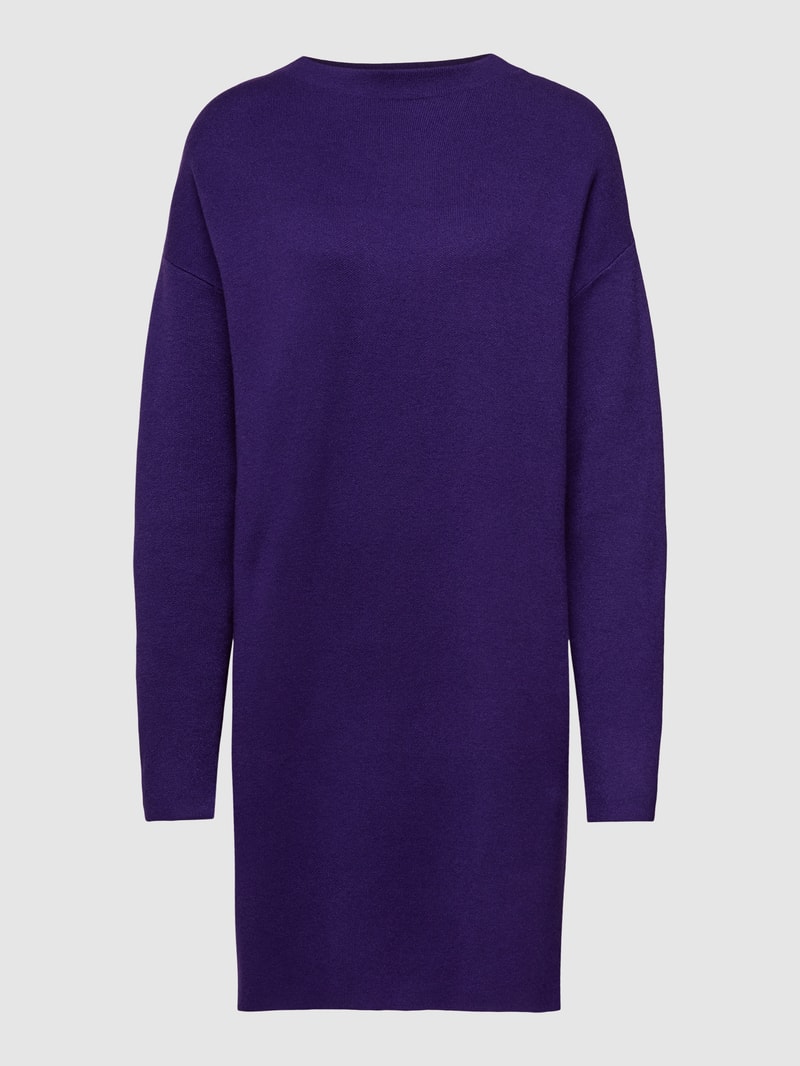 Knielanges Strickkleid mit Rundhalsausschnitt in purple