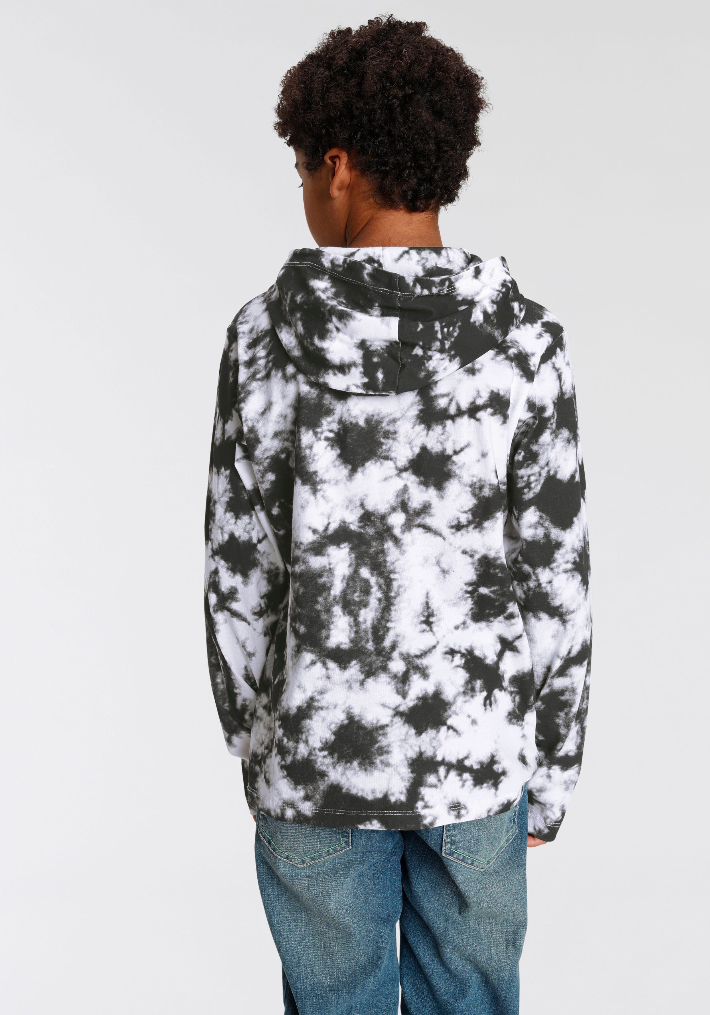 Bench. Kapuzenshirt in toller Batikoptik