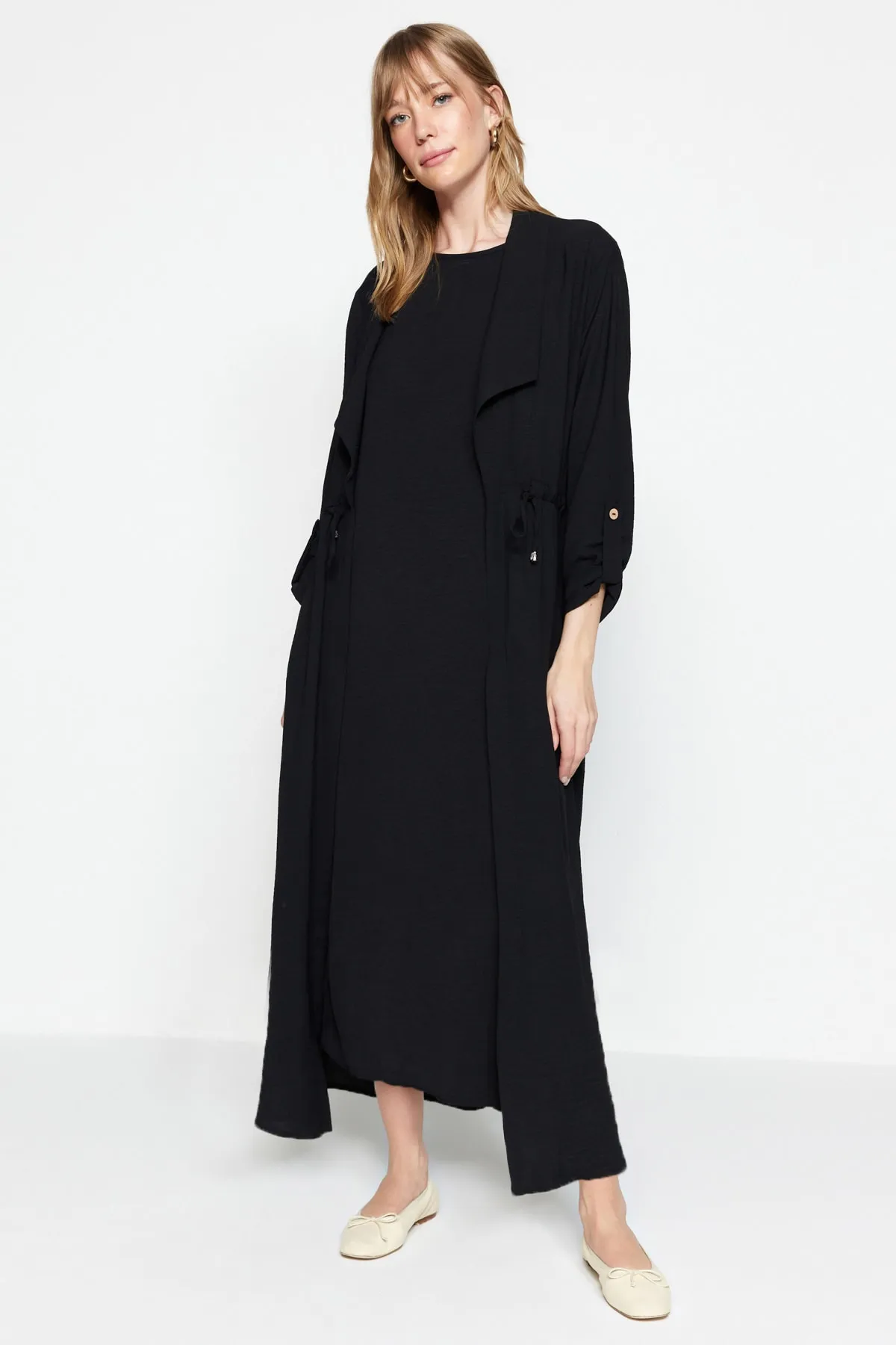 Trendyol Modest  Schwarzes Dessous-Aerobin-Kleid mit gewebtem Futter TCTSS23EB00146