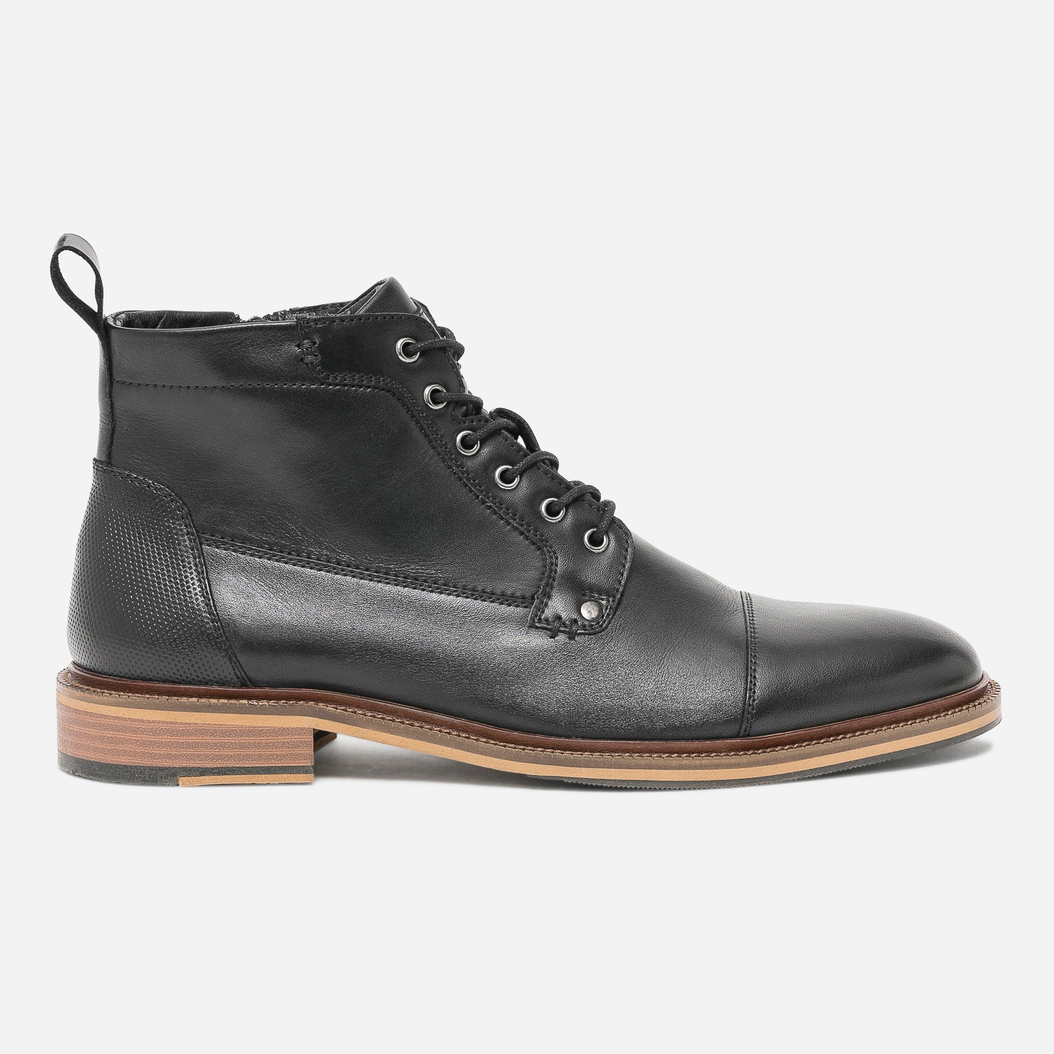 Boots à lacet noir éco-conçu en cuir