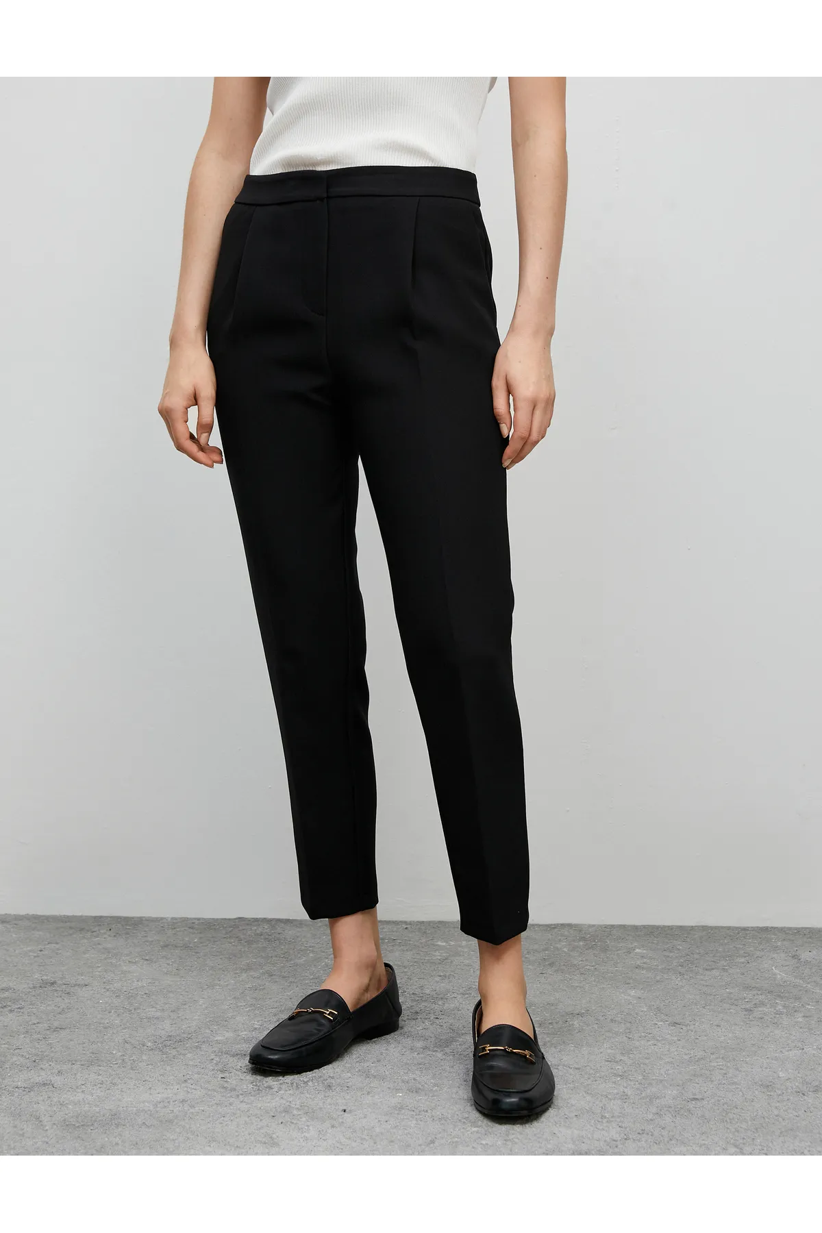 Koton  Zigarettenhose mit hoher Taille und schmalem Bein