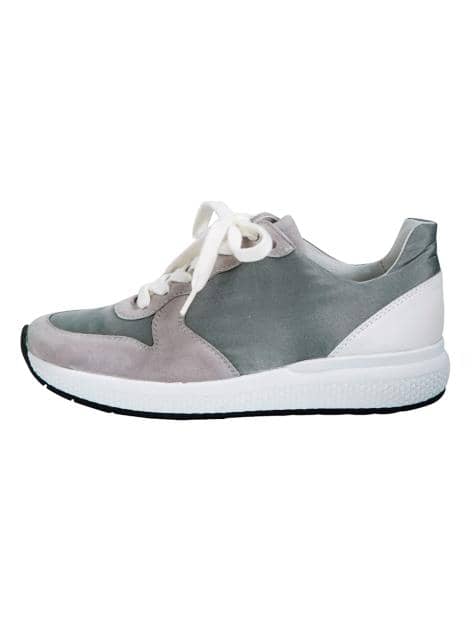 Sportschuh mit Shock-Absorber