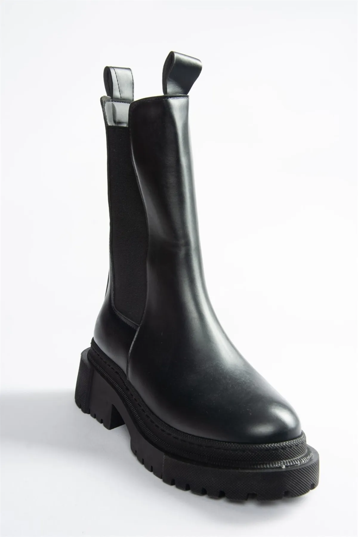 Fox Shoes  Schwarze Daily-Damenstiefel mit dicker Sohle N280349009