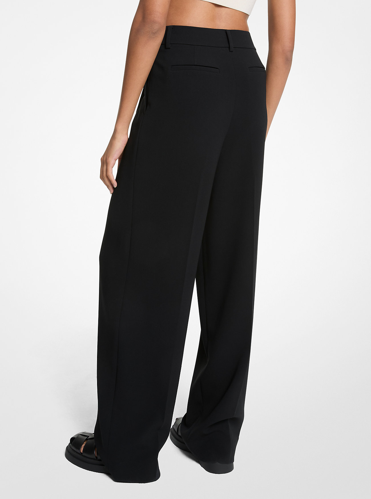 Pleated Crepe Wide-Leg Pant - BLACK