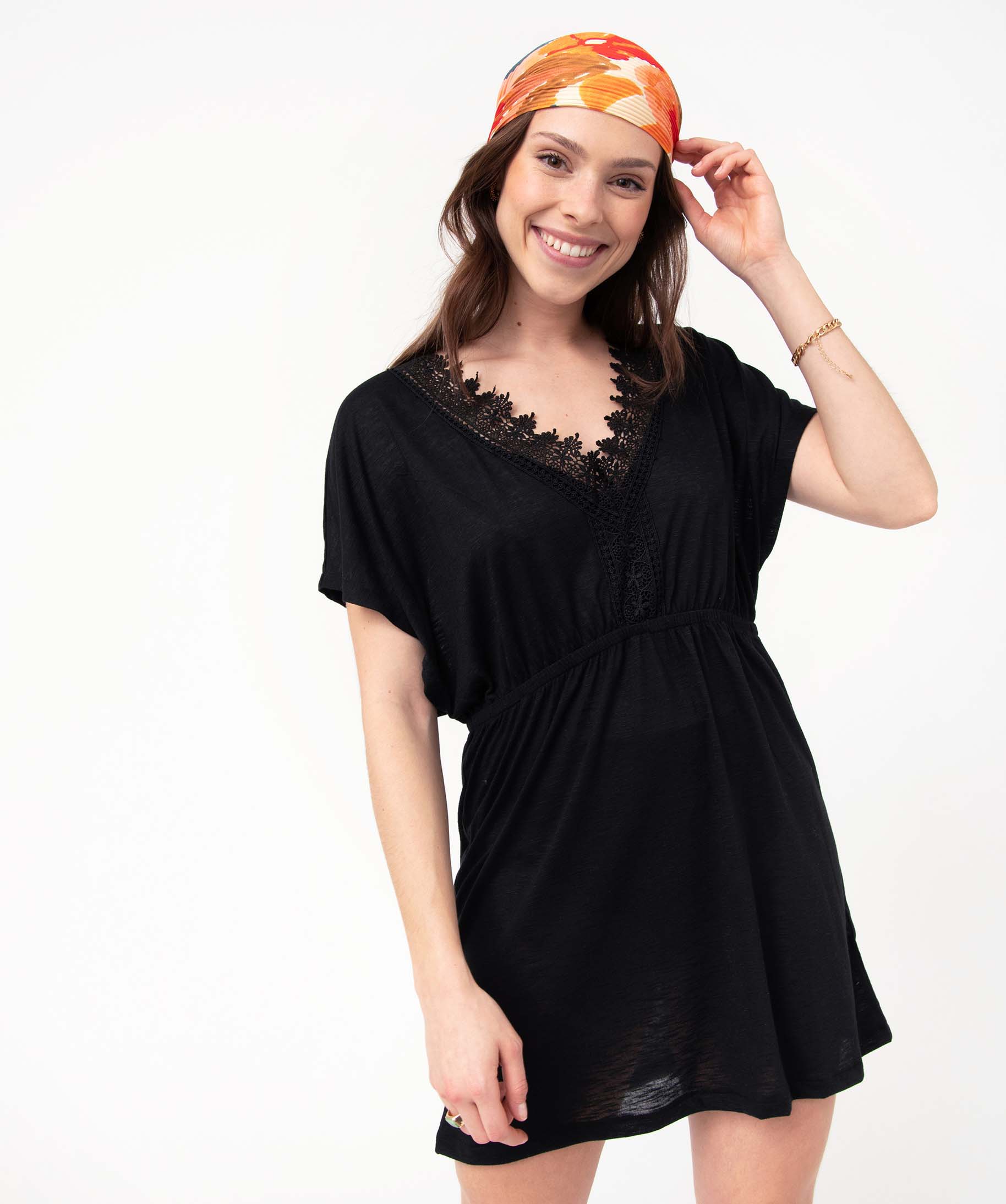Robe de plage femme avec col en dentelle noir | GEMO