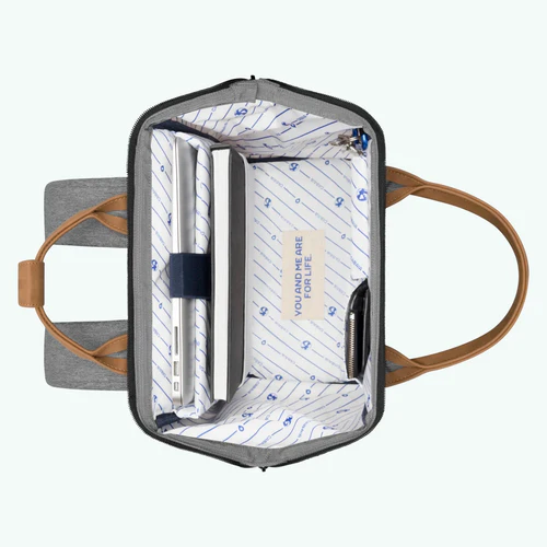 Adventurer Medium Backpack New York Grey