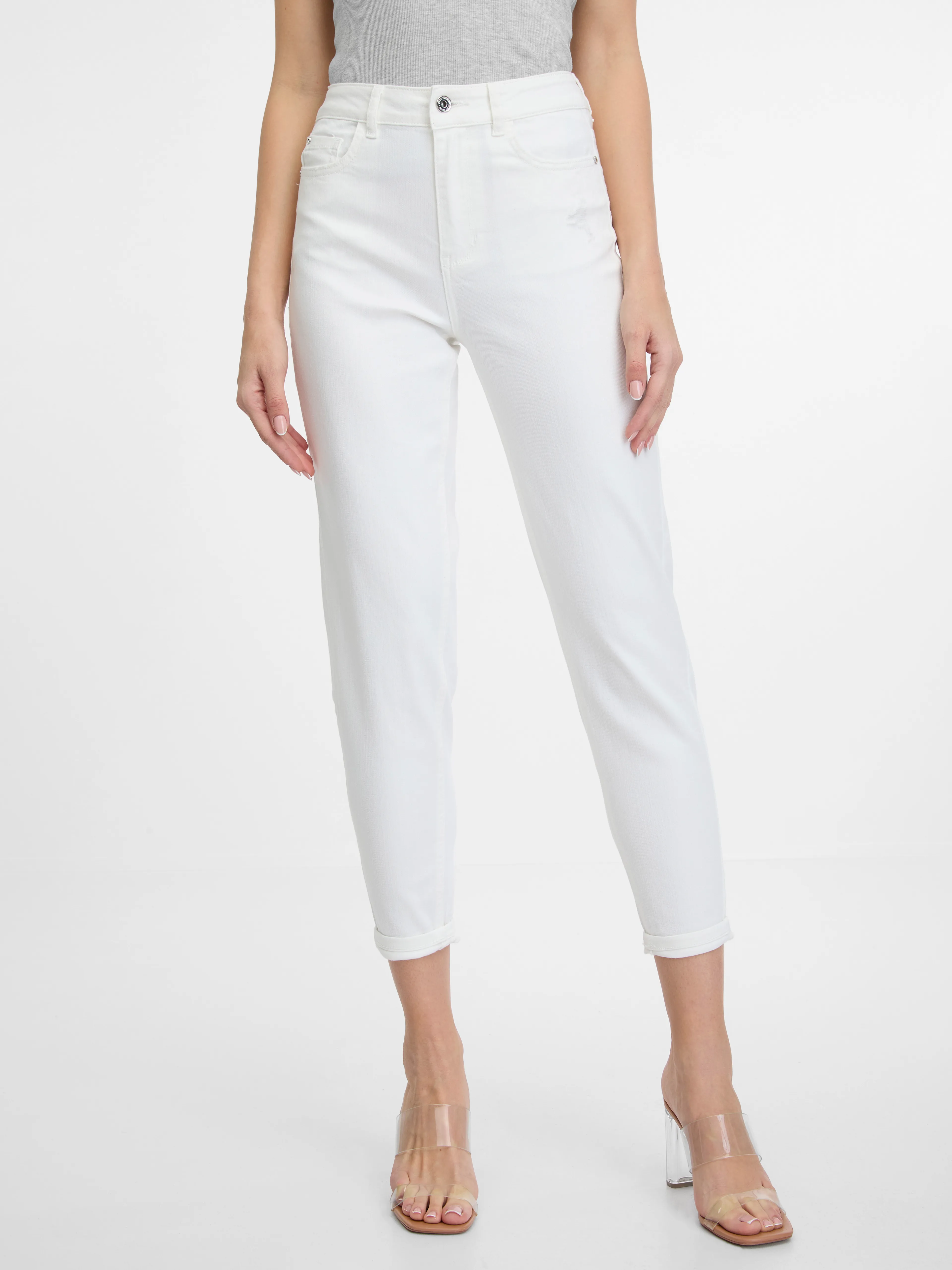 Weiße Cropped Mom Fit Damenjeans ORSAY