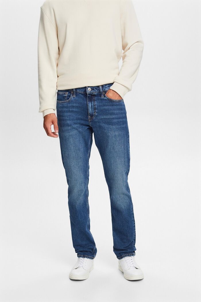 Recycelt: Jeans mit schmaler Passform