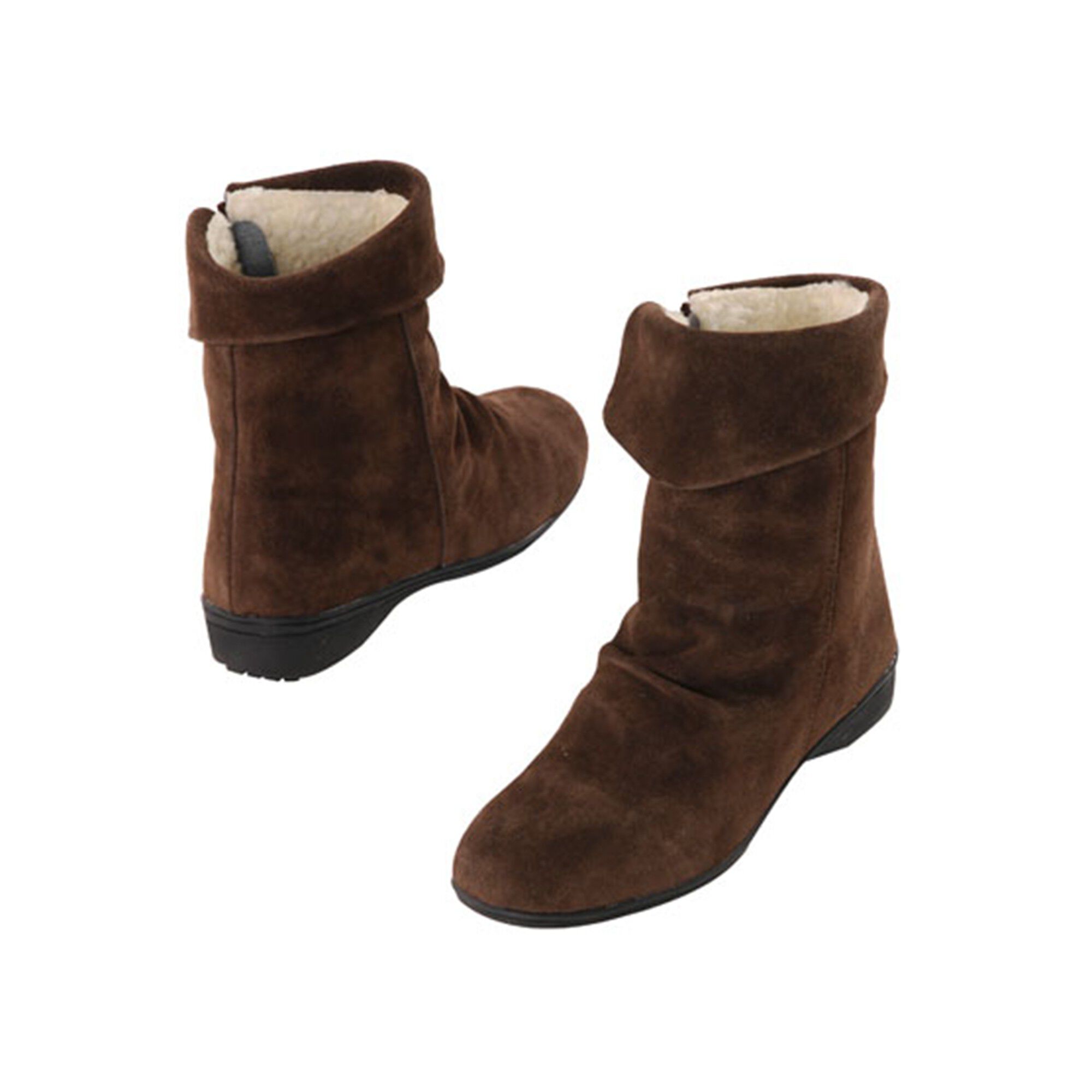 Boots fourrées en croûte de cuir
