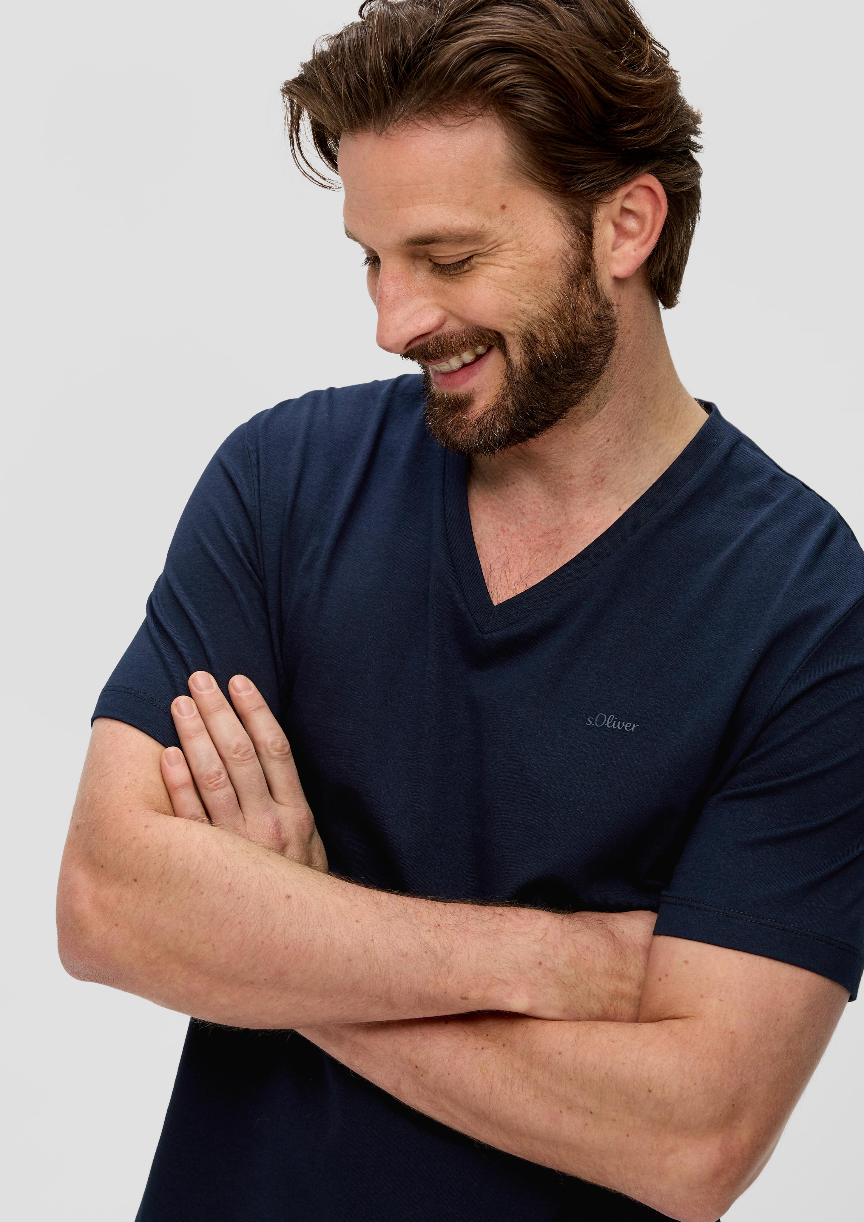 Baumwollshirt mit V-Ausschnitt  2143913-5978