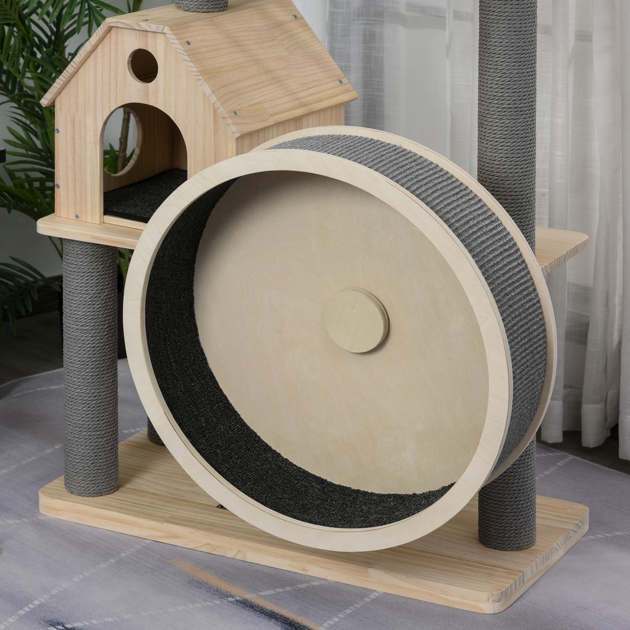 PawHut Katzenbaum mit Laufrad, 4-Stock Kratzbaum, Katzenhaus mit Sisalsäulen, Katzenhöhle, Massivholz 80 x 50 x 143 cm