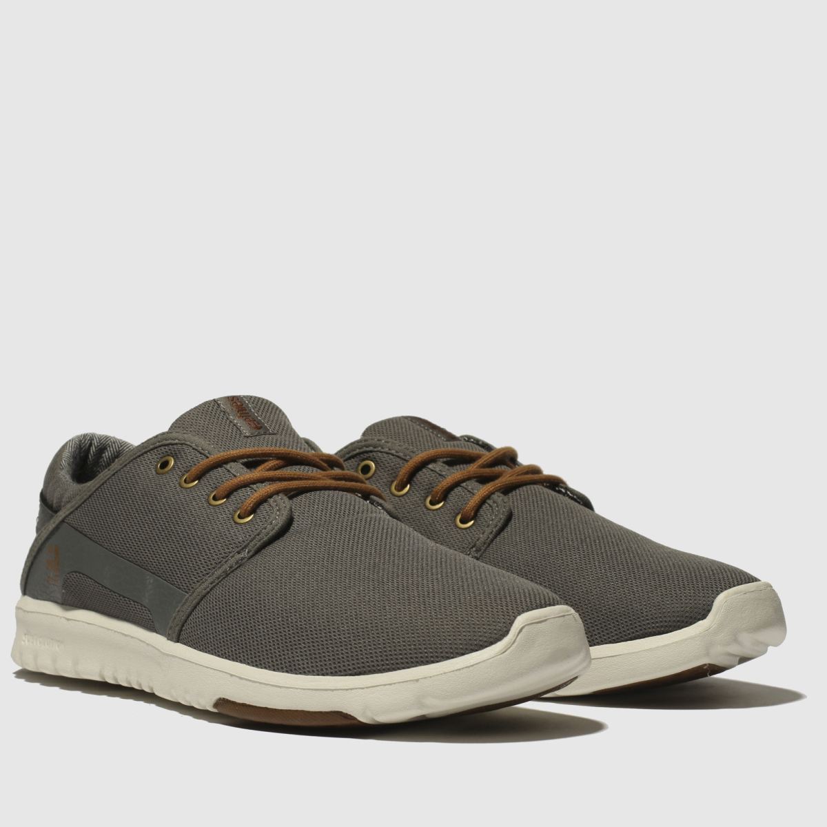 Etnies – Grå scout-sneakers